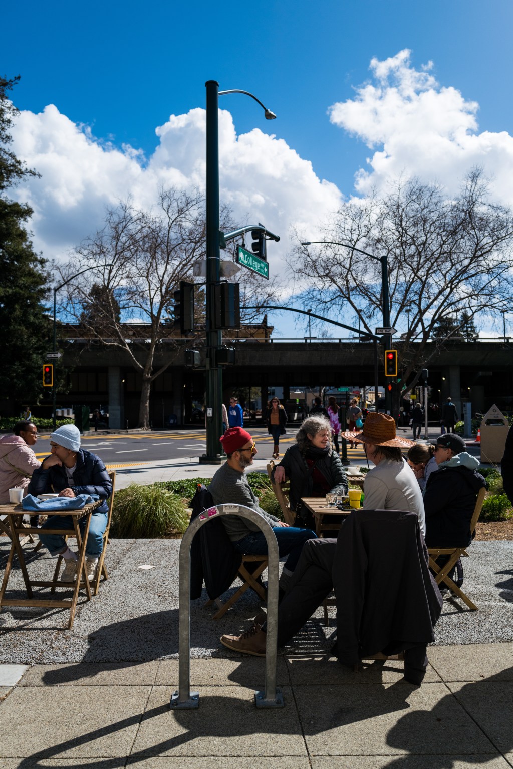 An Afternoon at the&nbsp;Cafe