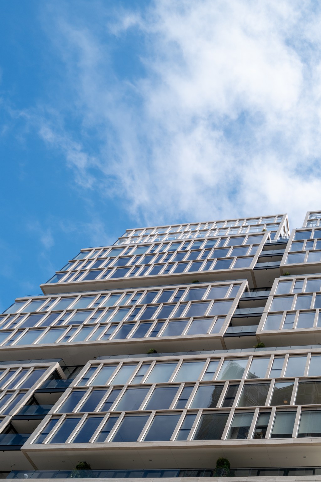 One Steuart Against the&nbsp;Sky