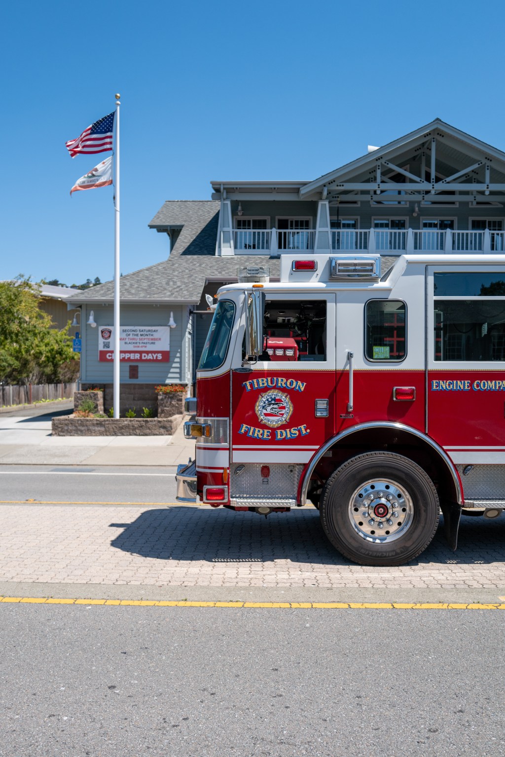 Tiburon Fire Engine